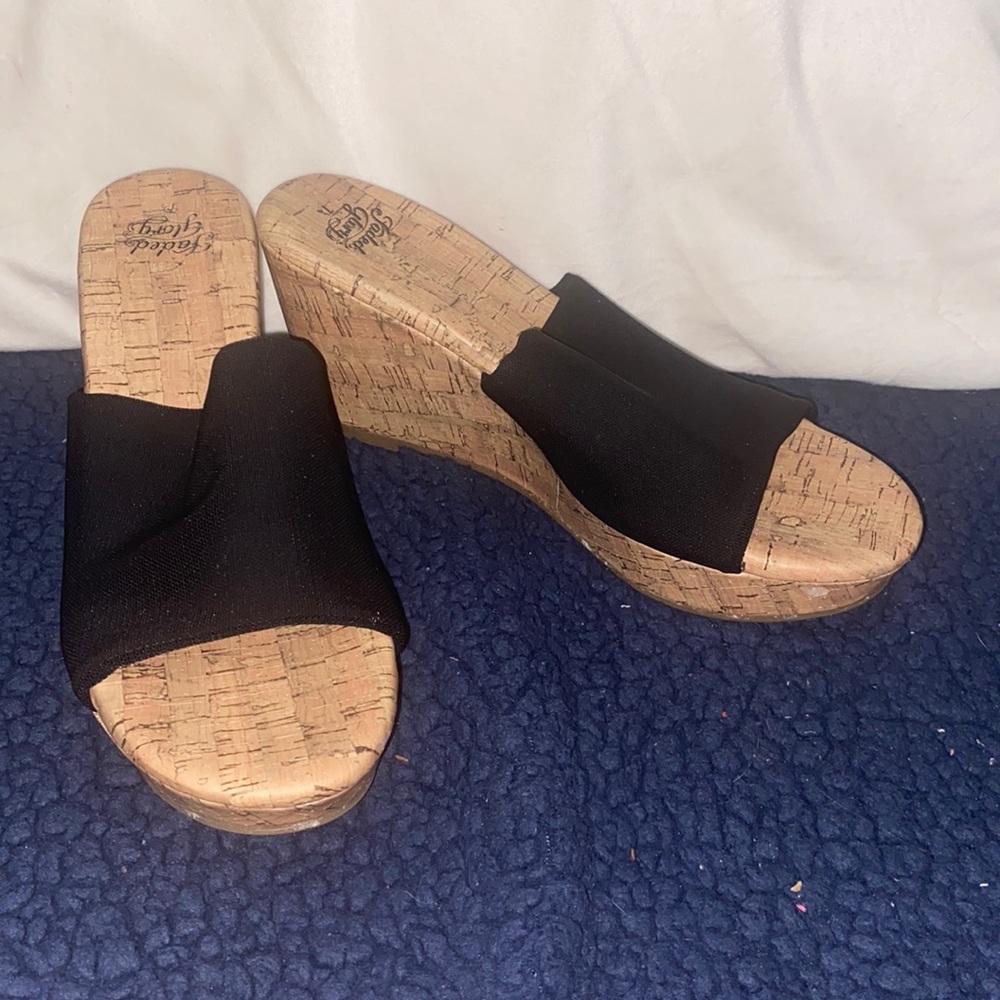 Never worn Faded Glory wedges